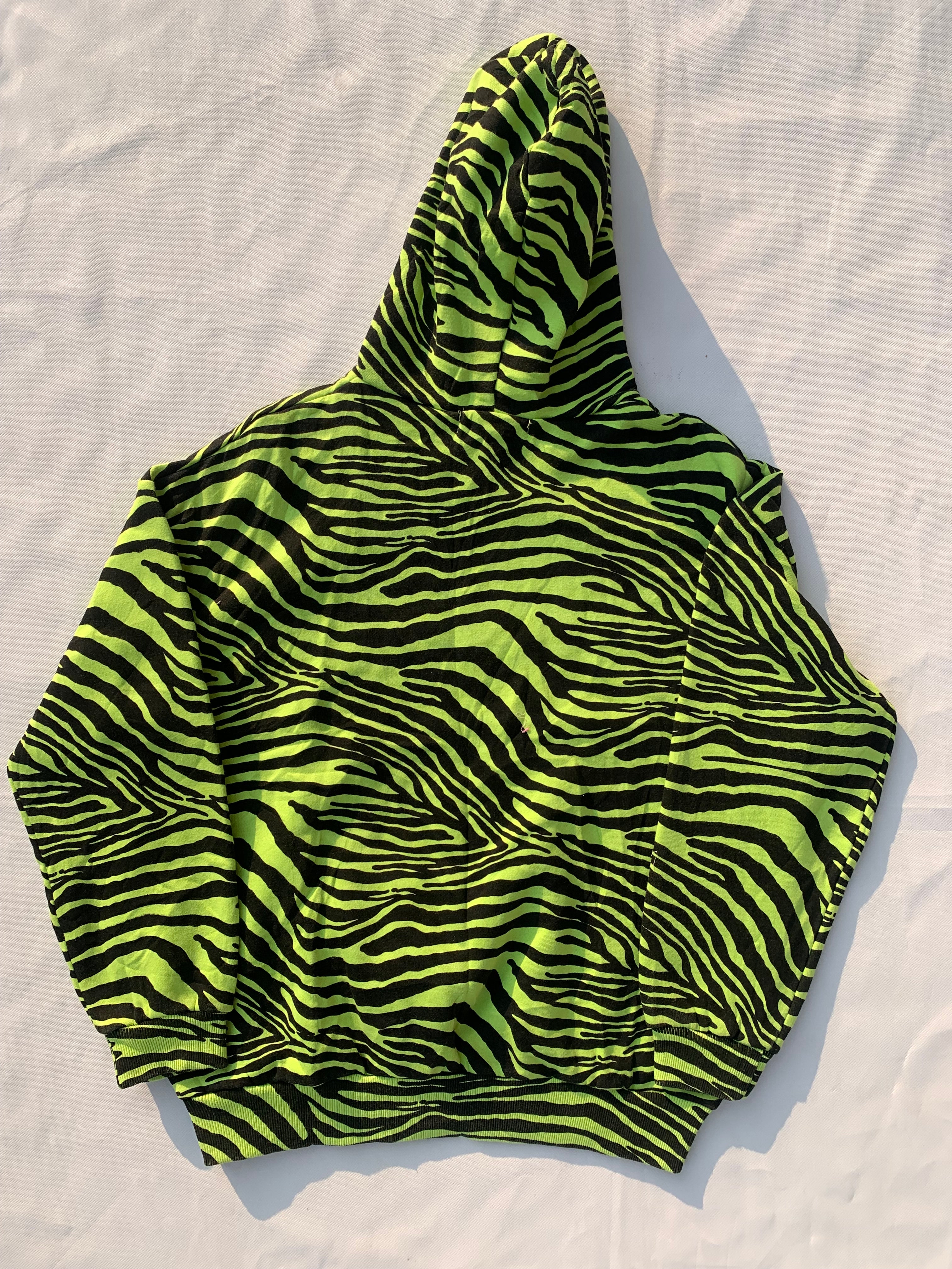 CHITA PRINTED HOODIE